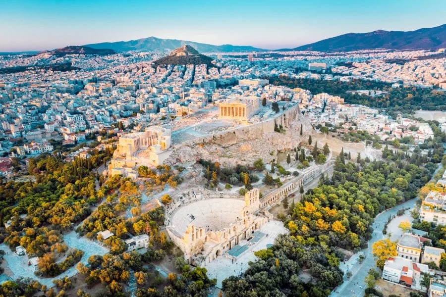 Οι αποδόσεις των γραφείων σε Αθήνα - Θεσσαλονίκη